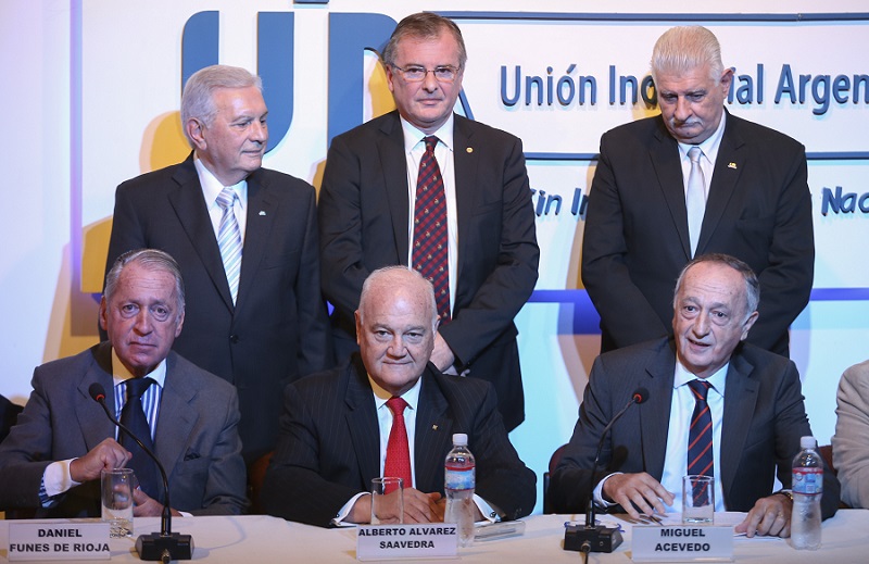 UIA
